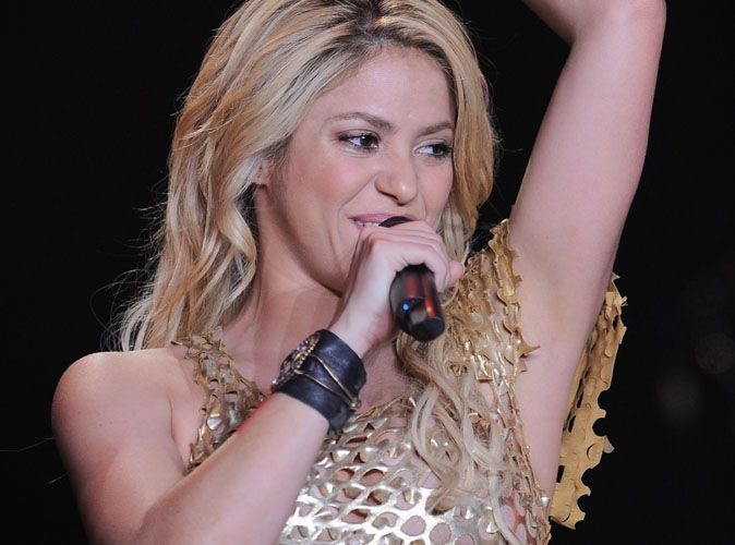 Tout le monde en parle : Shakira dévoile ses incroyables fesses dans un bikini très surprenant !