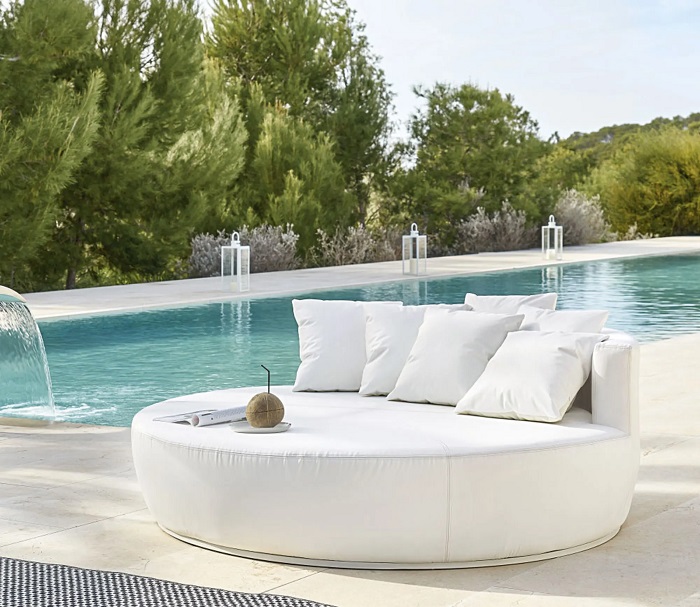 Canapé de jardin rond 2 places Callisto en textile enduit blanc - Maisons du Monde