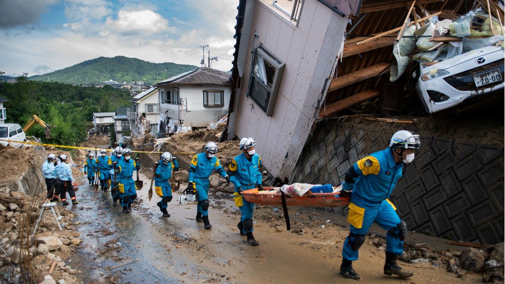 Japon : les pluies torrentielles ont fait près de 100 morts dans l'ouest du pays