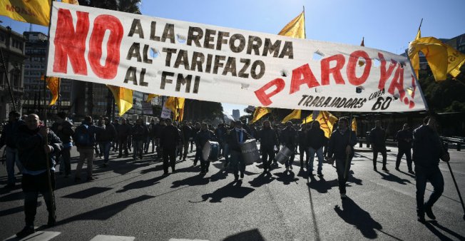 L'Argentine paralysée par une grève générale contre la rigueur et le FMI