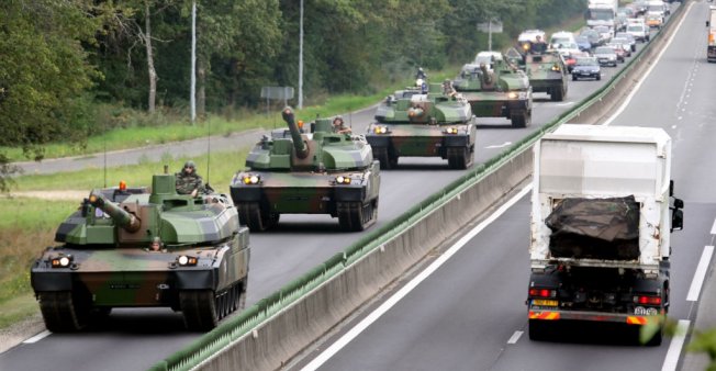 "L'armée européenne", un argument de campagne ou une ambition réelle ?
