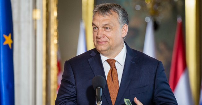 La Hongrie adopte la loi "Stop-Soros" qui pénalise les ONG aidant les migrants