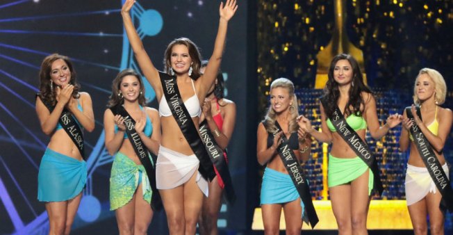 Le concours de Miss America bannit le défilé en maillot de bain, pas Miss France