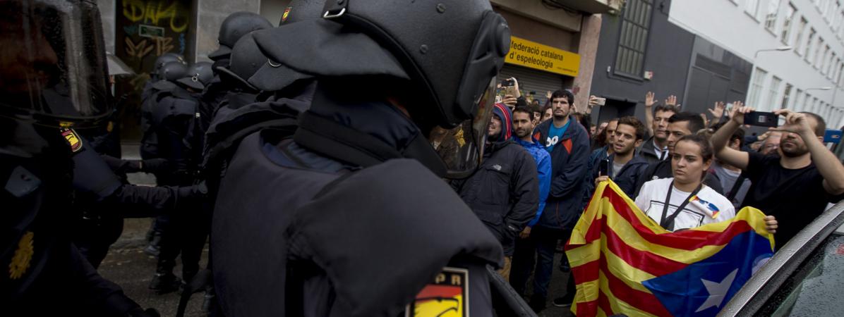 Catalogne : le "oui" à l'indépendance l'emporte avec 90% des voix, selon le gouvernement catalan - Franceinfo