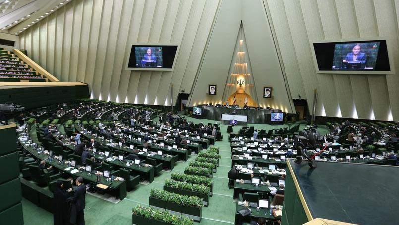 Iran : deux attaques simultanées en plein coeur de Téhéran - Le Figaro