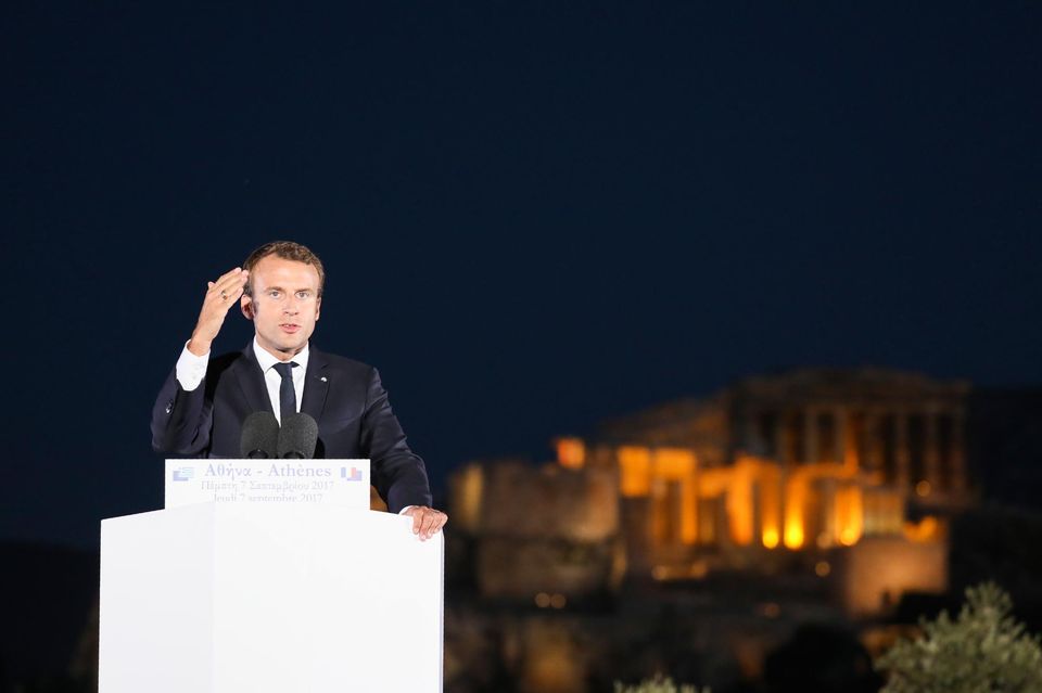 Macron devant l'Acropole, dans la posture du refondateur - Libération