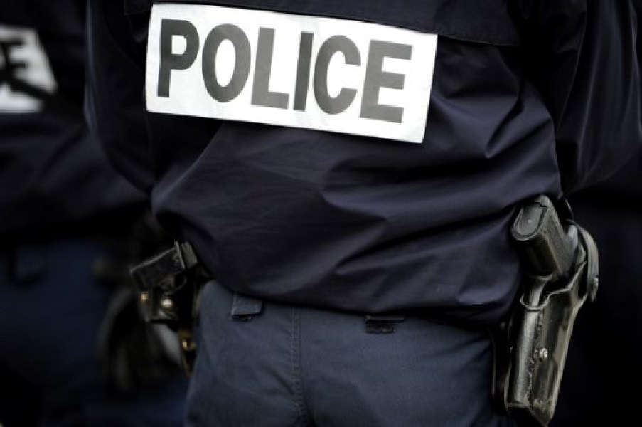 Marseille: un homme poignardé pour une place de stationnement - BFMTV.COM