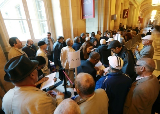 Plus de 800 "Chibanis" marocains demandent réparation à la SNCF - Le Point