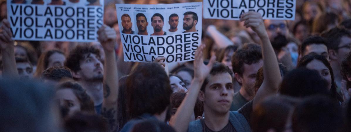 Pourquoi l'Espagne enrage après le procès de "La Meute", un groupe de cinq hommes jugés pour viol en réunion - Franceinfo