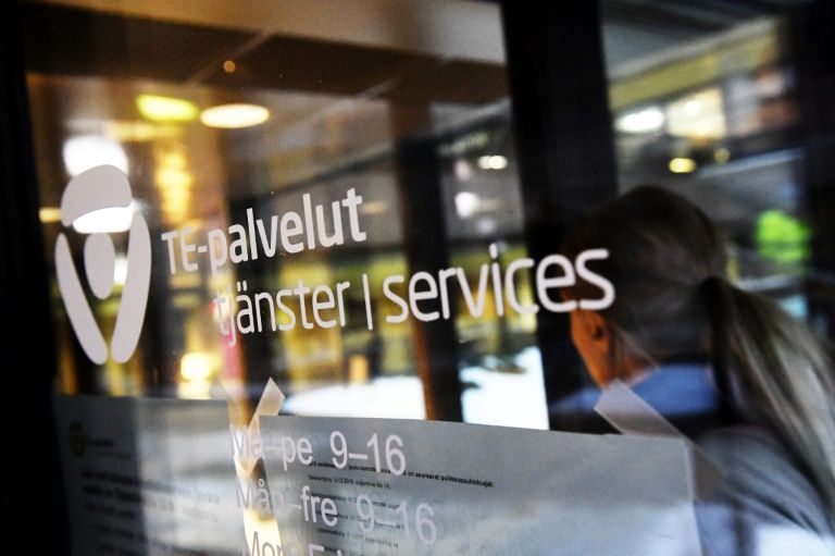 Des chômeurs en Finlande testent un revenu de base universel