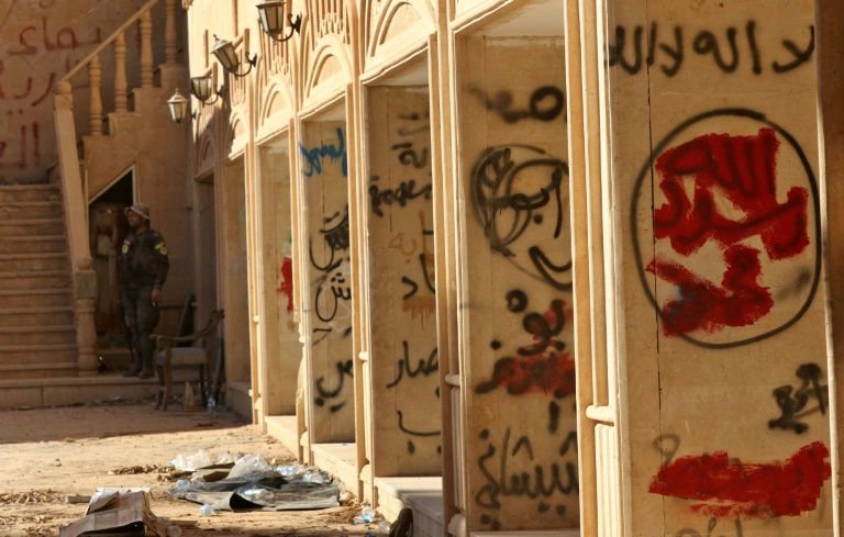 Des chrétiens d'Irak retrouvent leur monastère saccagé par l'EI