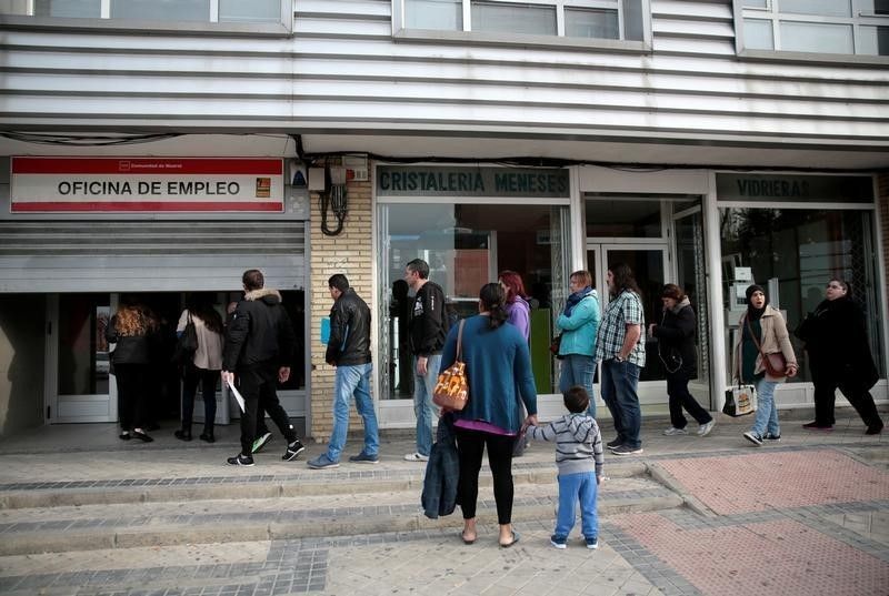 Espagne : pour la première fois depuis six ans, le chômage tombe sous 20 %