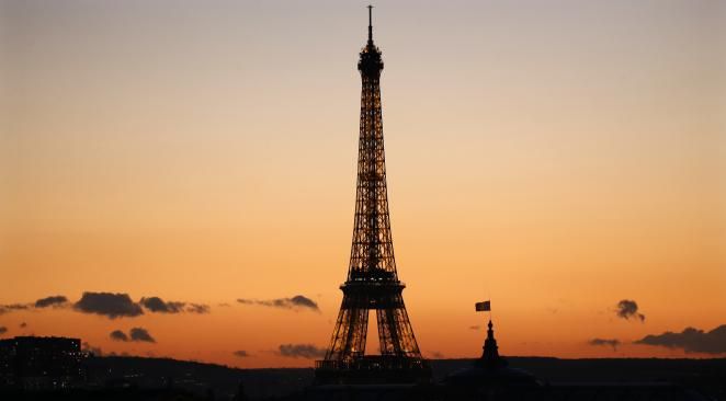 Interdictions de circulation : Paris outragé, Paris paralysé, Paris déserté, mais un jour…