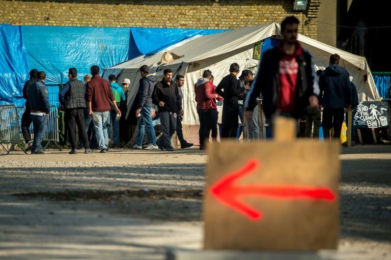 Migrants: le camp de Grande-Synthe, havre de repos rattrapé par la fin de la "Jungle" à Calais?