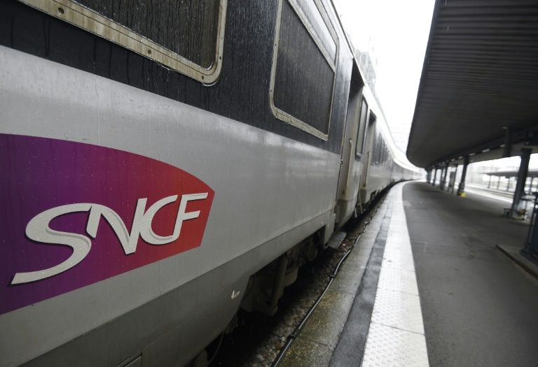 Nouvelle carte jeunes SNCF avec TGV illimité