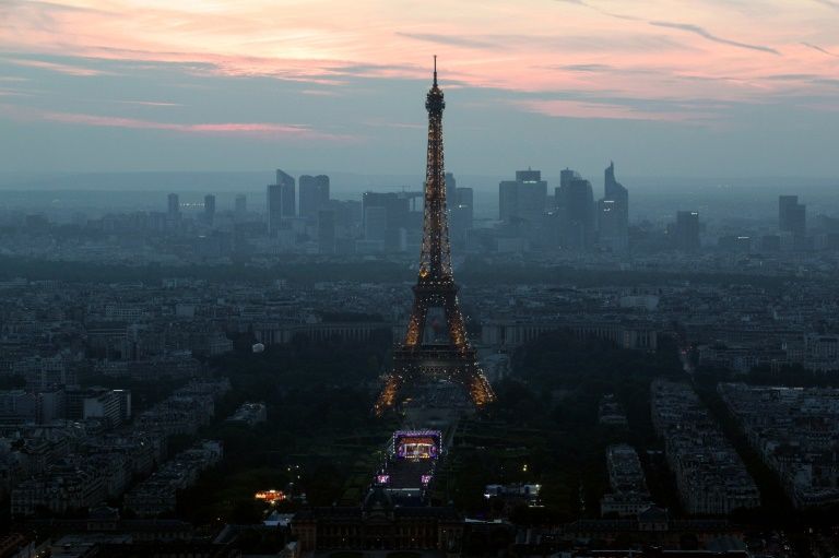 Paris: Kardashian, vols, émeutes… Ces faits divers ternissent-ils vraiment l’image de la capitale?