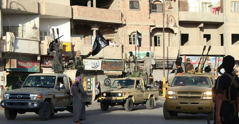 Syrie: l'offensive sur Raqa, "capitale" jihadiste, sera complexe