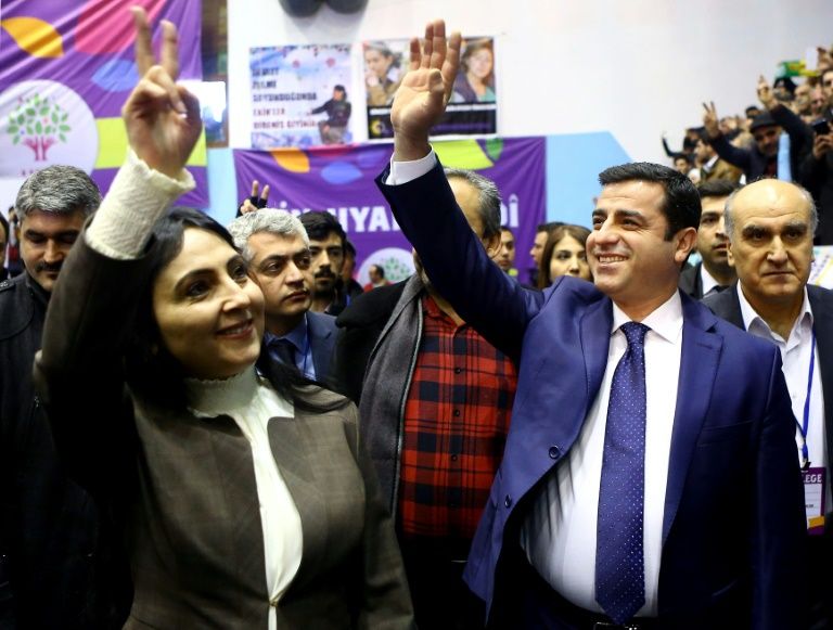 Turquie: les dirigeants du principal parti prokurde en garde à vue