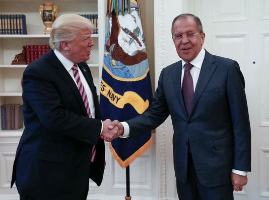 Selon le « Washington Post », Trump a communiqué des informations confidentielles à la Russie - Le Monde