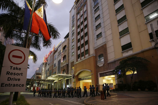 Fusillade dans un hôtel-casino de Manille : la piste terroriste écartée par la police - Le Monde