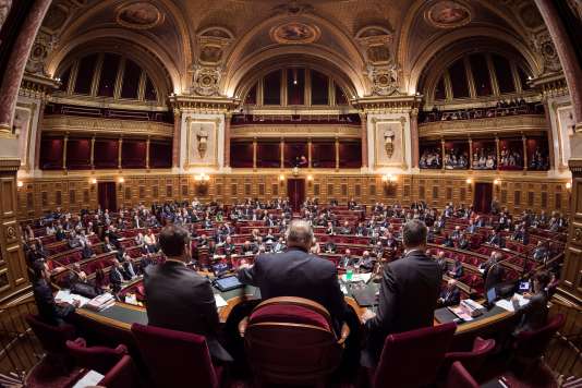 Le Sénat ne veut pas interdire les emplois familiaux chez les collaborateurs parlementaires - Le Monde
