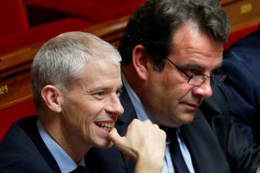La droite pro-Macron se scinde entre un nouveau parti « Agir » et le ralliement d’En marche
