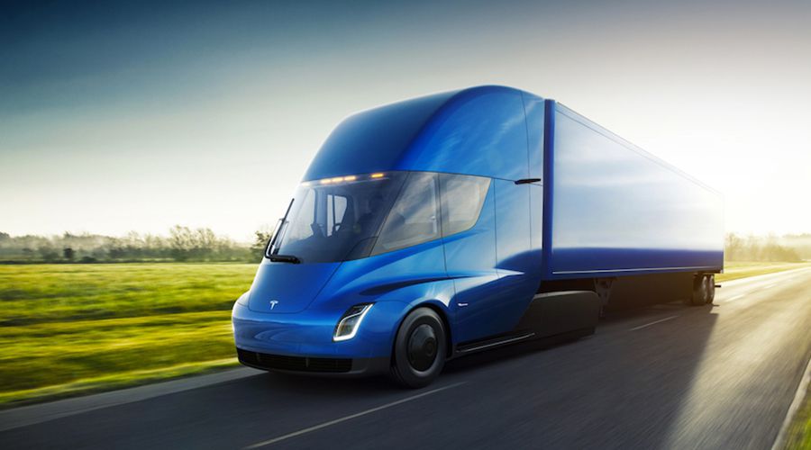 Première livraison pour les camions électriques de Tesla