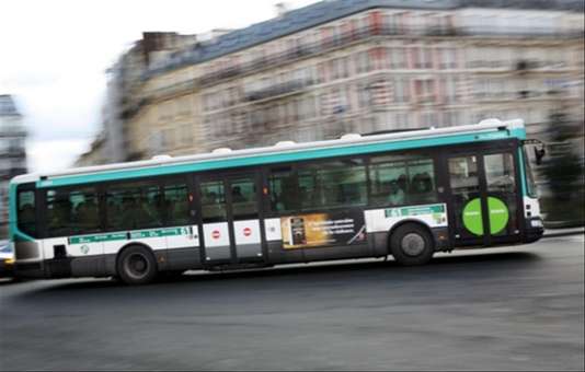 Anne Hidalgo lance la réflexion sur la gratuité des transports en commun à Paris