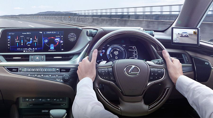 Rétroviseurs caméras : Lexus prend Audi de vitesse