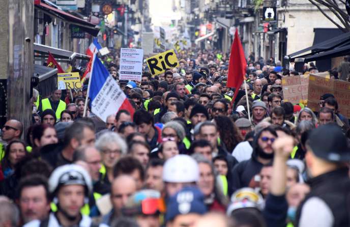 « Gilets jaunes » : un treizième samedi de mobilisation partout en France