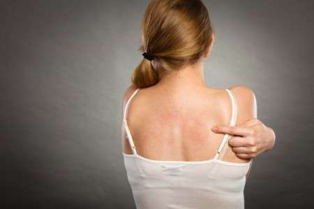 Allergies : interdire ou limiter un millier de substances chimiques dans les vêtements