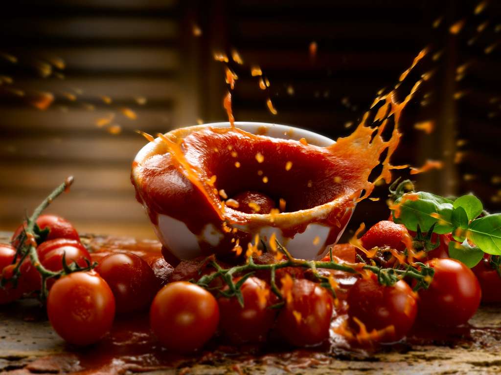 Des projections assurées avec la sauce tomate ! © EcoPim-studio, Fotolia