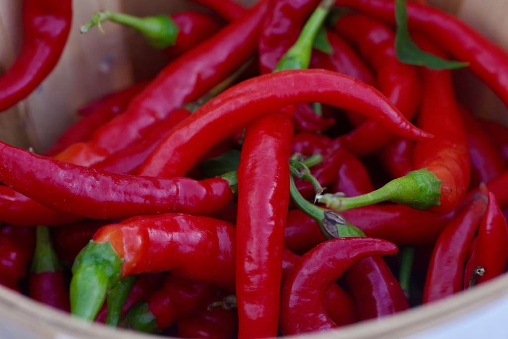 Avec le piment, attention les yeux ! © Thomas Foley, Unsplash