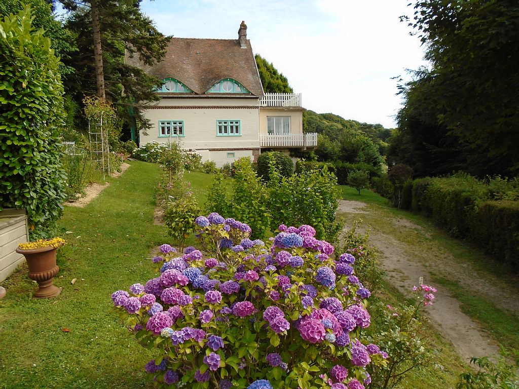 Abritel Location Normandie à Veulettes-sur-Mer, Bel Appartement en Bord de Mer