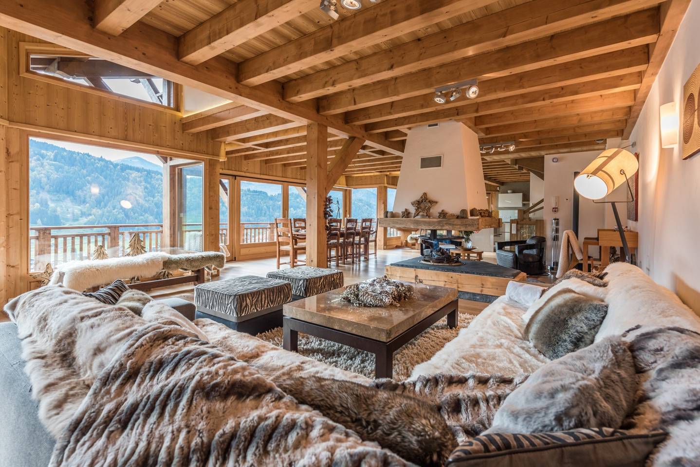 Location OMAROO II Chalet luxueux avec belle vue et sauna à Morzine en Haute Savoie