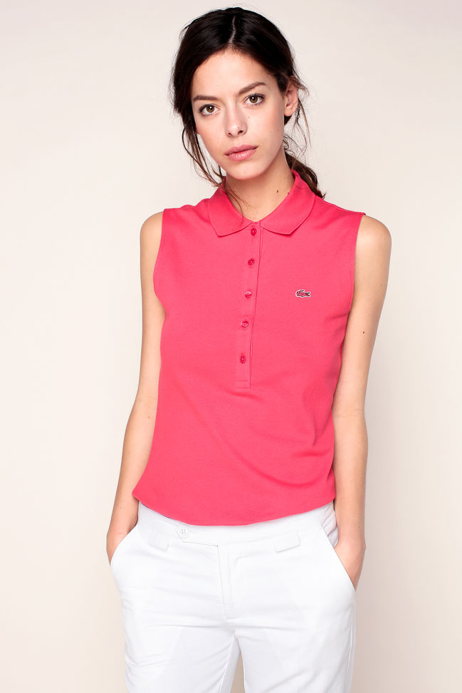 Lacoste Polo débardeur rouge patch logo brodé