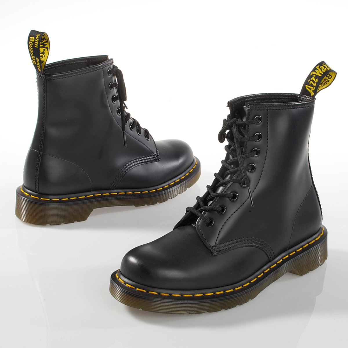 Bottines Femme La Redoute - Bottines hautes Dr Martens cuir mat Prix 129,00 Euros 