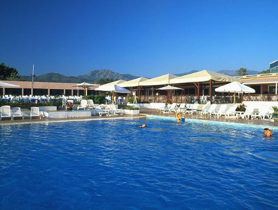 Vacances Corse Nouvelles Frontières - Hotel Club Le Grand Bleu*** à Calcatoggio Prix 838,00 euros 