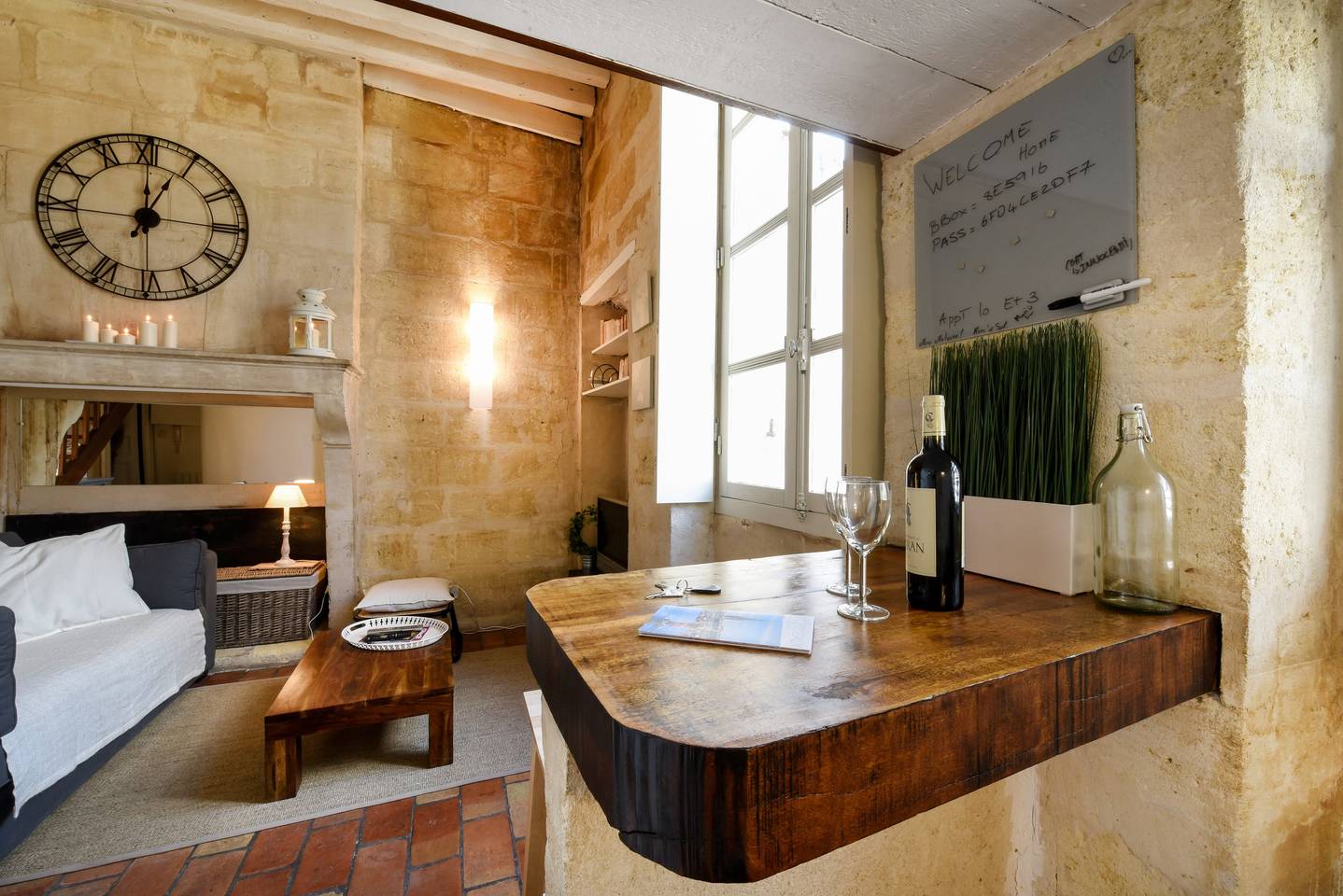 Location Bordeaux Airbnb, Location T1 Bis au coeur du vieux Bordeaux