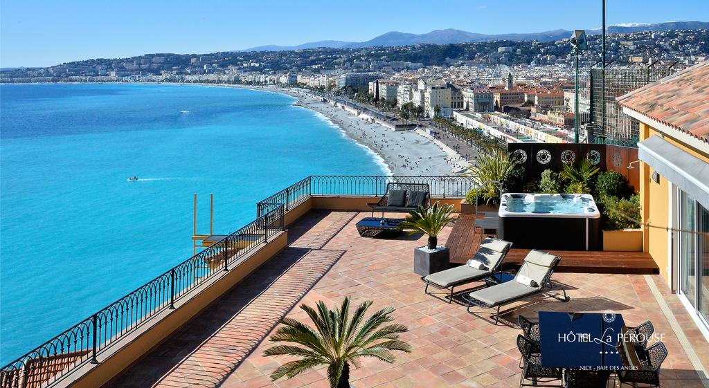 Hotel La Perouse à Nice