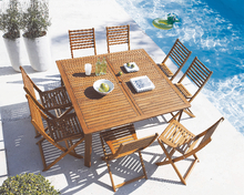 Table La Maison de Valerie - Table carrée + 8 chaises pliantes acacia Romantica