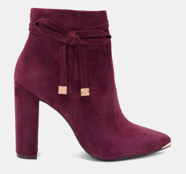 Ted Baker QATENA Bottines en daim avec noeuds Pourpre profond