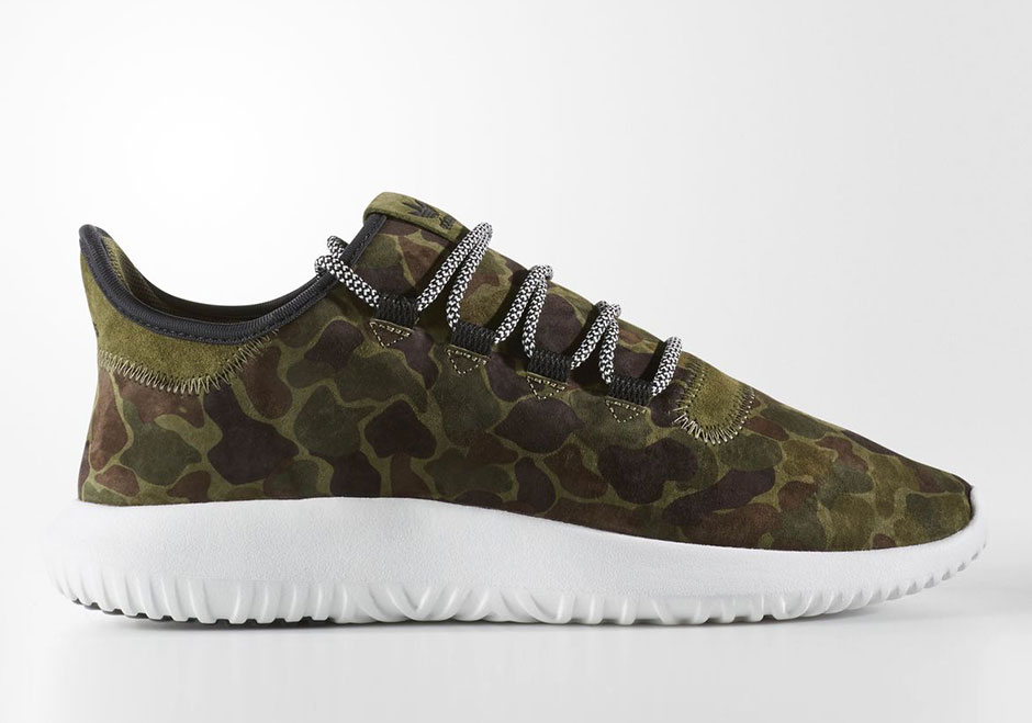 Adidas Originals Sneakers Tubular Shadow en cuir suede kaki empiècement imprimé camouflage