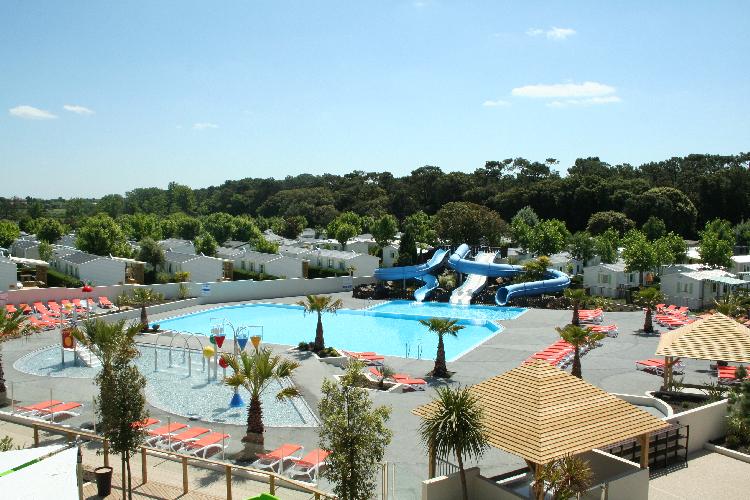 Camping Le Littoral à TALMONT SAINT HILAIRE Prix Camping and Co 287,00 Euros
