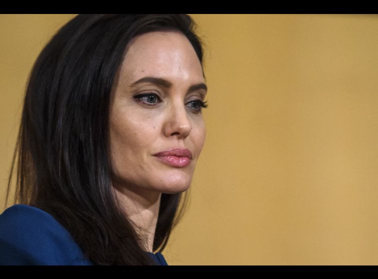 Confession Angelina Jolie se livre enfin sur son divorce et ses problèmes de santé 