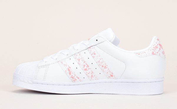 Adidas Originals Superstar Sneakers en cuir blanc détails mouchetés rose - Monshowroom