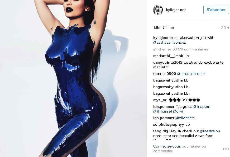 Kylie Jenner nue et sexy, la star enduite de peinture sur Instagram