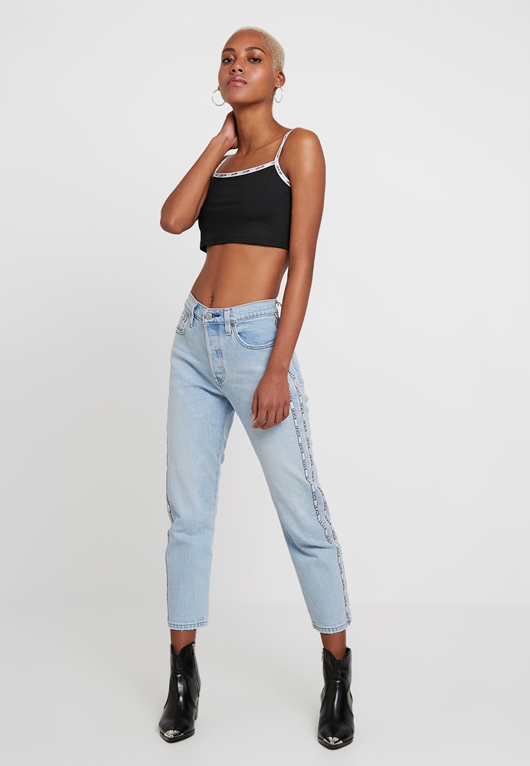 Levi's 501 CROP Jean boyfriend light-blue denim