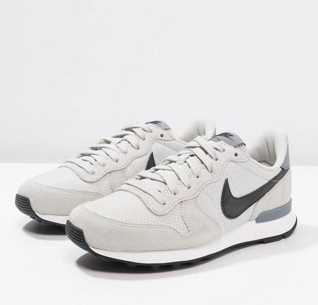 Nike Sportswear INTERNATIONALIST Baskets basses light bone/black/cool grey, Baskets Femme Zalando