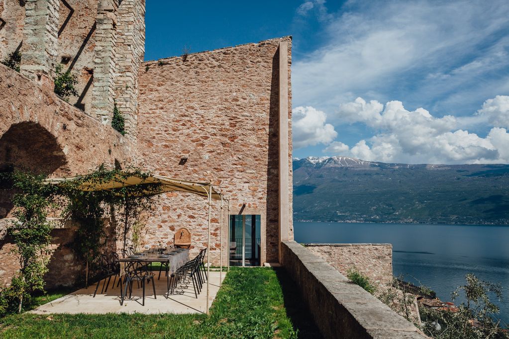 Location MAISON Contemporaine RESORT Lac de Garde en Lombardie en Italie